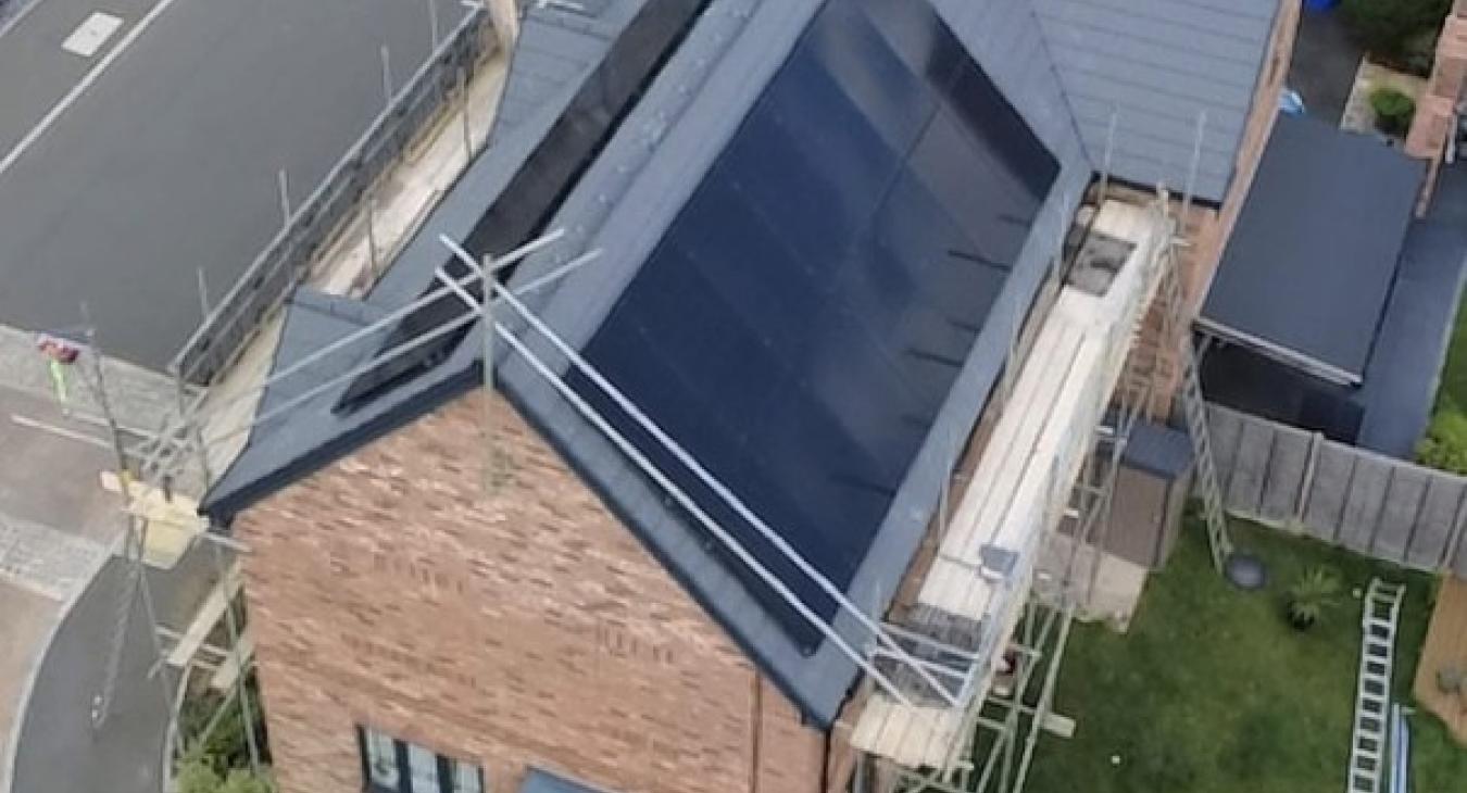 Who can install solar panels? A guide for Kettering homeowners.
